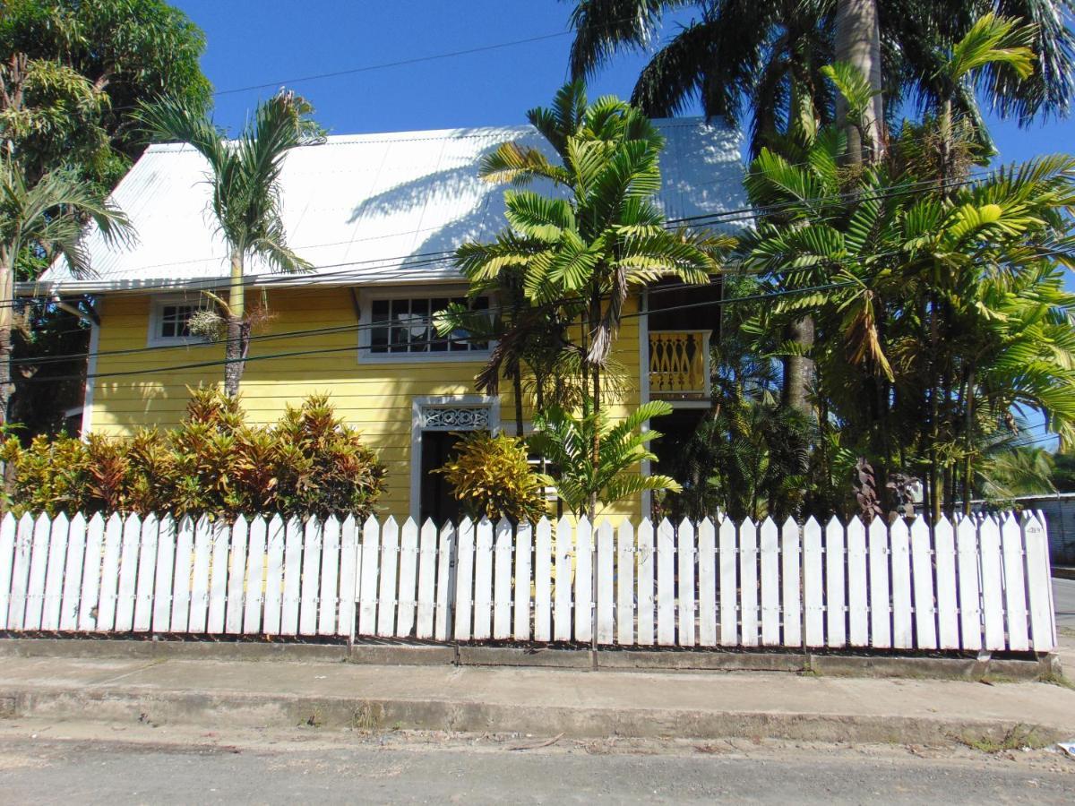 Yellow Houses Bocas Duplex Bocas del Toro Exteriör bild